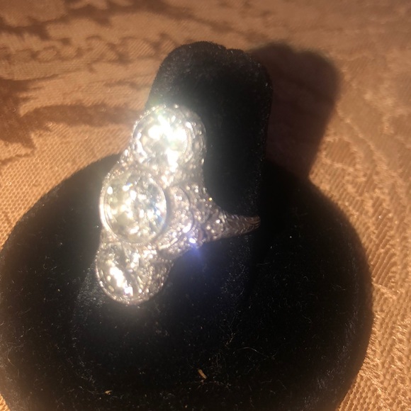 FLAPPERS DREAM RING - diamonds my friend DIAMONDS - Picture 4 of 8